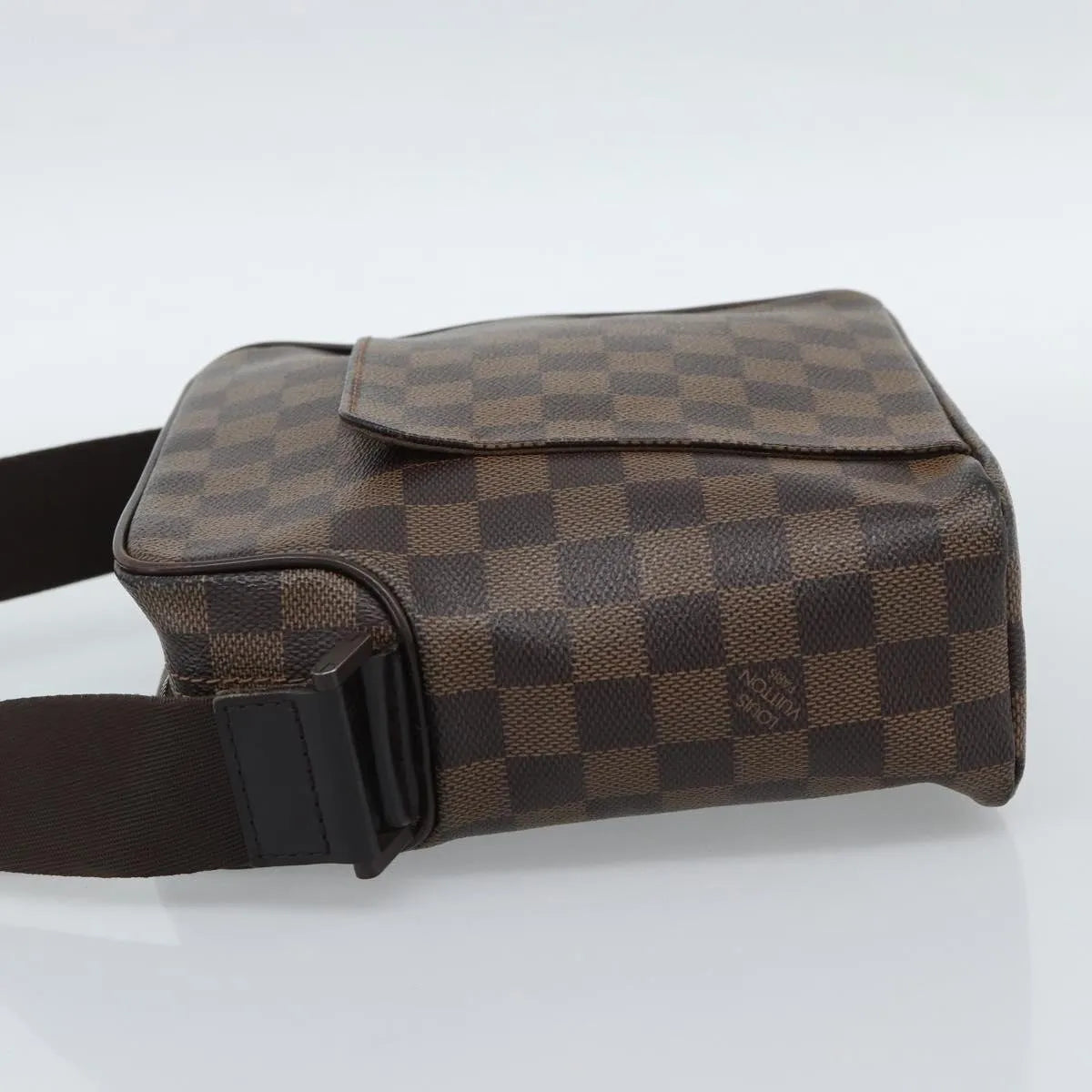 Louis Vuitton Olav Damier Brown Canvas Shoulder Bag Bag (Pre-Owned)