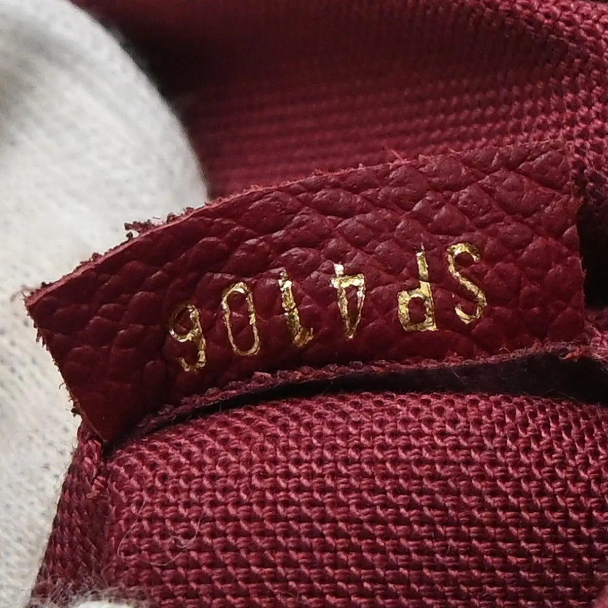 Louis Vuitton Vosges Whipstitch Monogram Empreinte Leather Burgundy Leather Handbag (Pre-Owned)