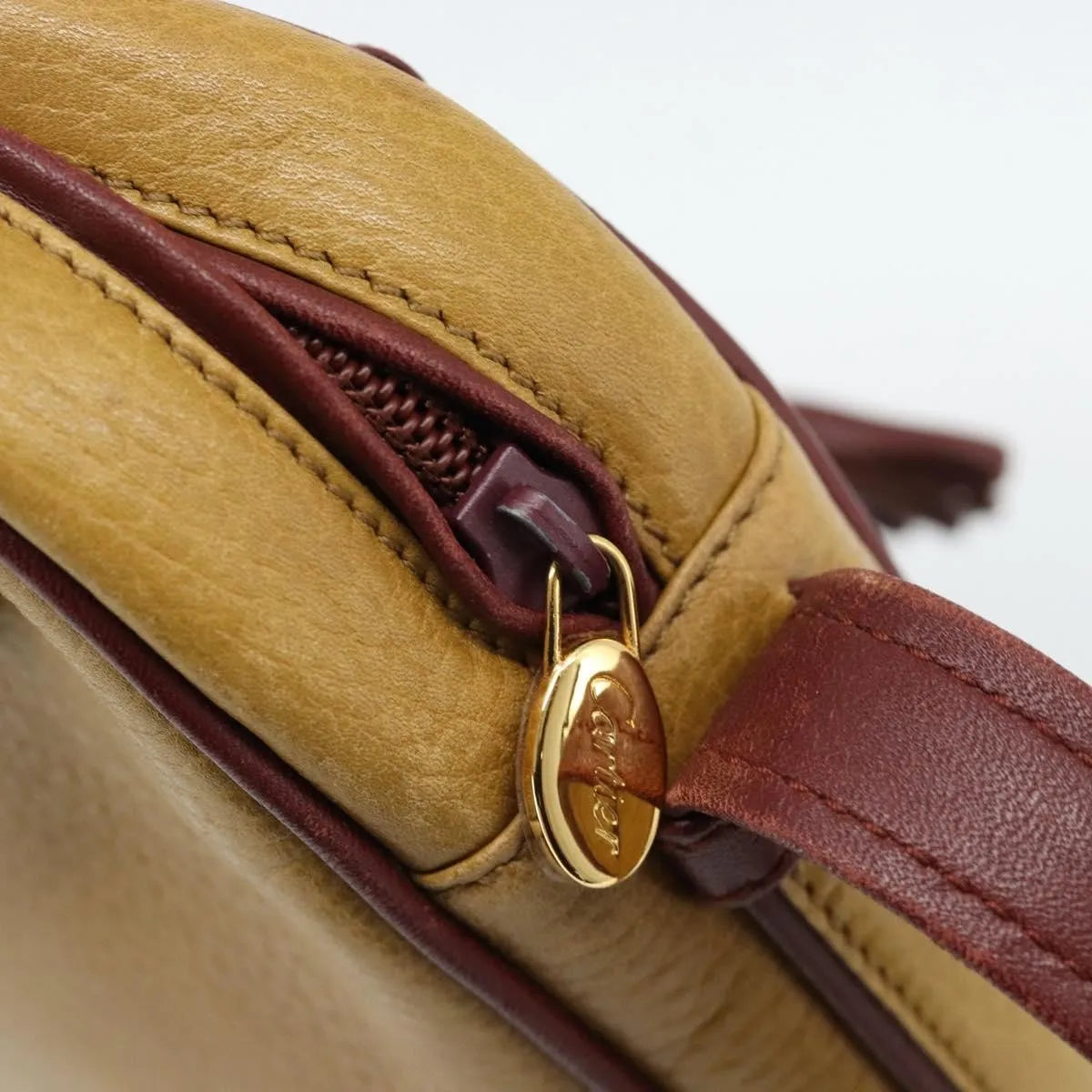 Cartier Tasseled Must De Cartier Leather Yellow Leather Shoulder Bag Bag (Pre-Owned)