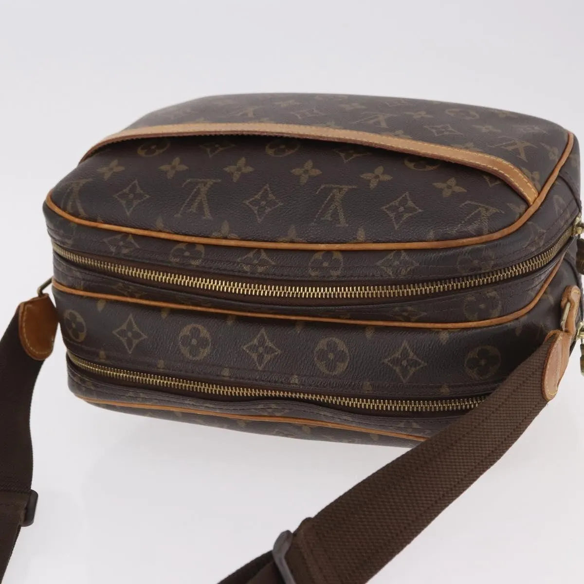 Louis Vuitton Reporter Monogram Brown Canvas Shoulder Bag Bag (Pre-Owned)