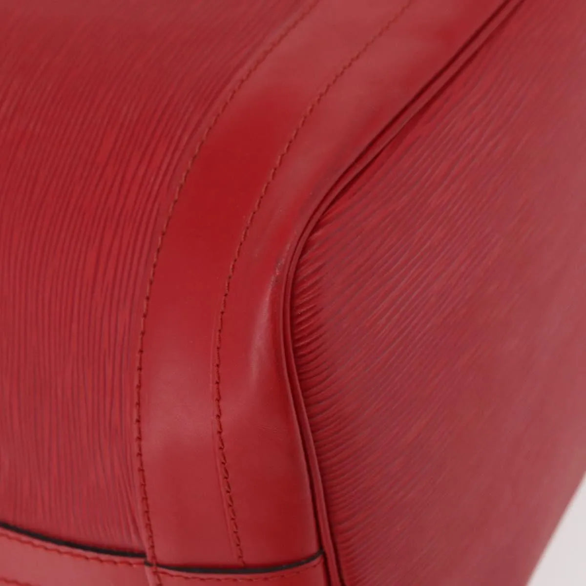 Louis Vuitton Noe Leather Red Leather Shoulder Bag Bag (Pre-Owned)