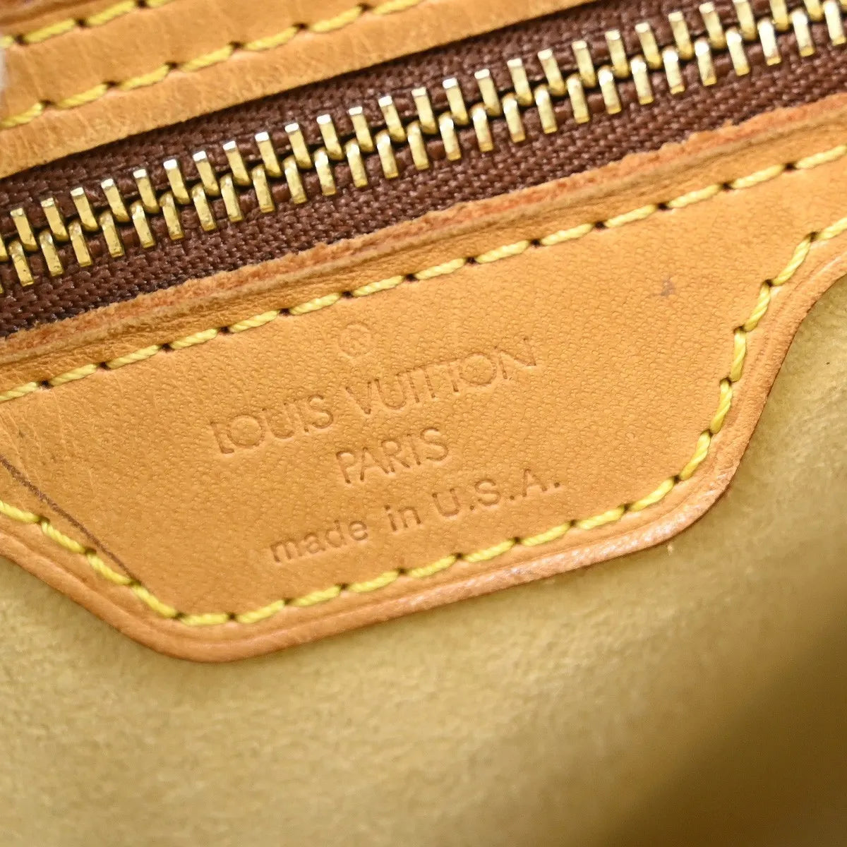 Louis Vuitton Monogram Looping Monogram Canvas Brown Canvas Shoulder Bag Bag (Pre-Owned)