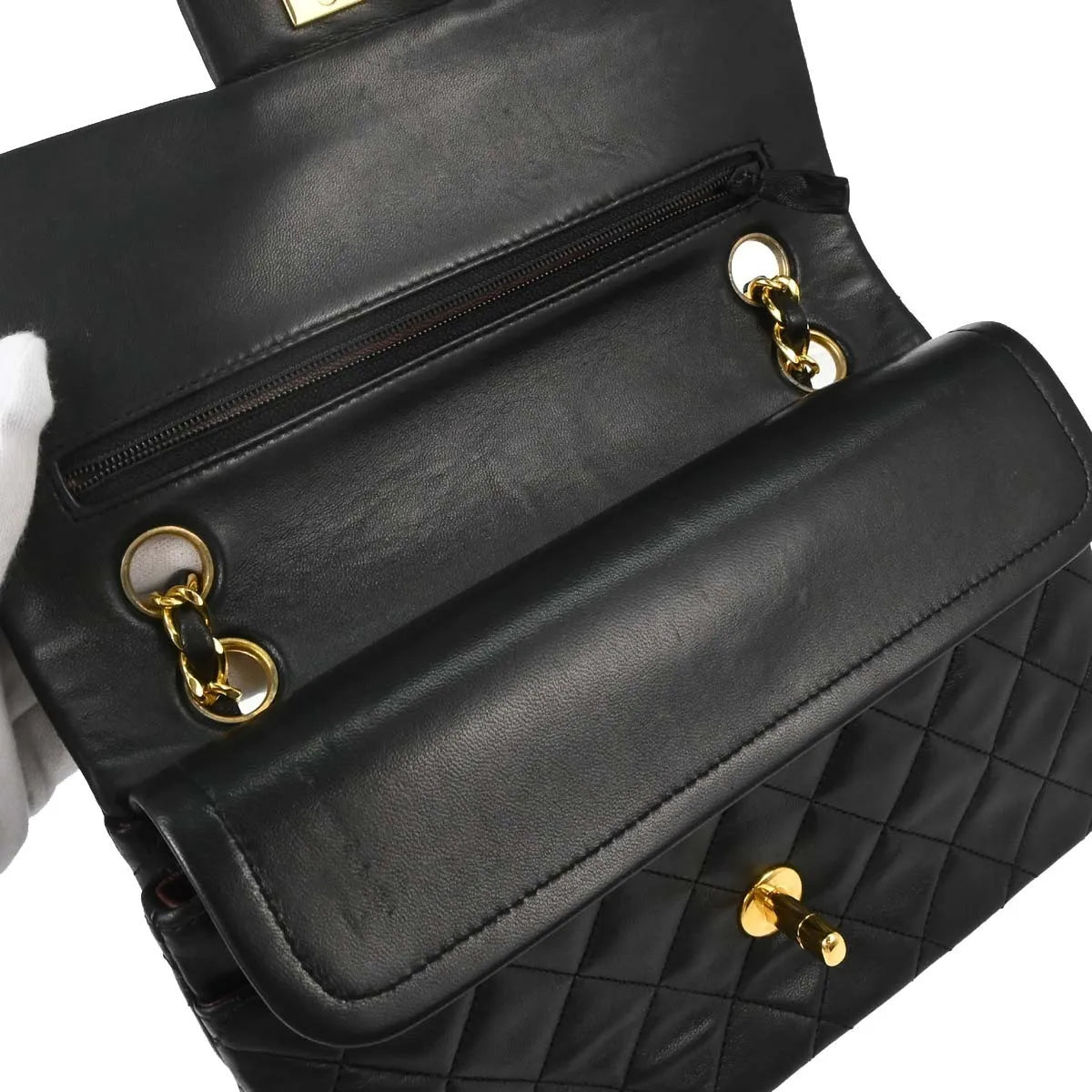 Chanel Timeless - Classic Double Flap Leather Black Leather Shoulder Bag Bag (Pre-Owned)
