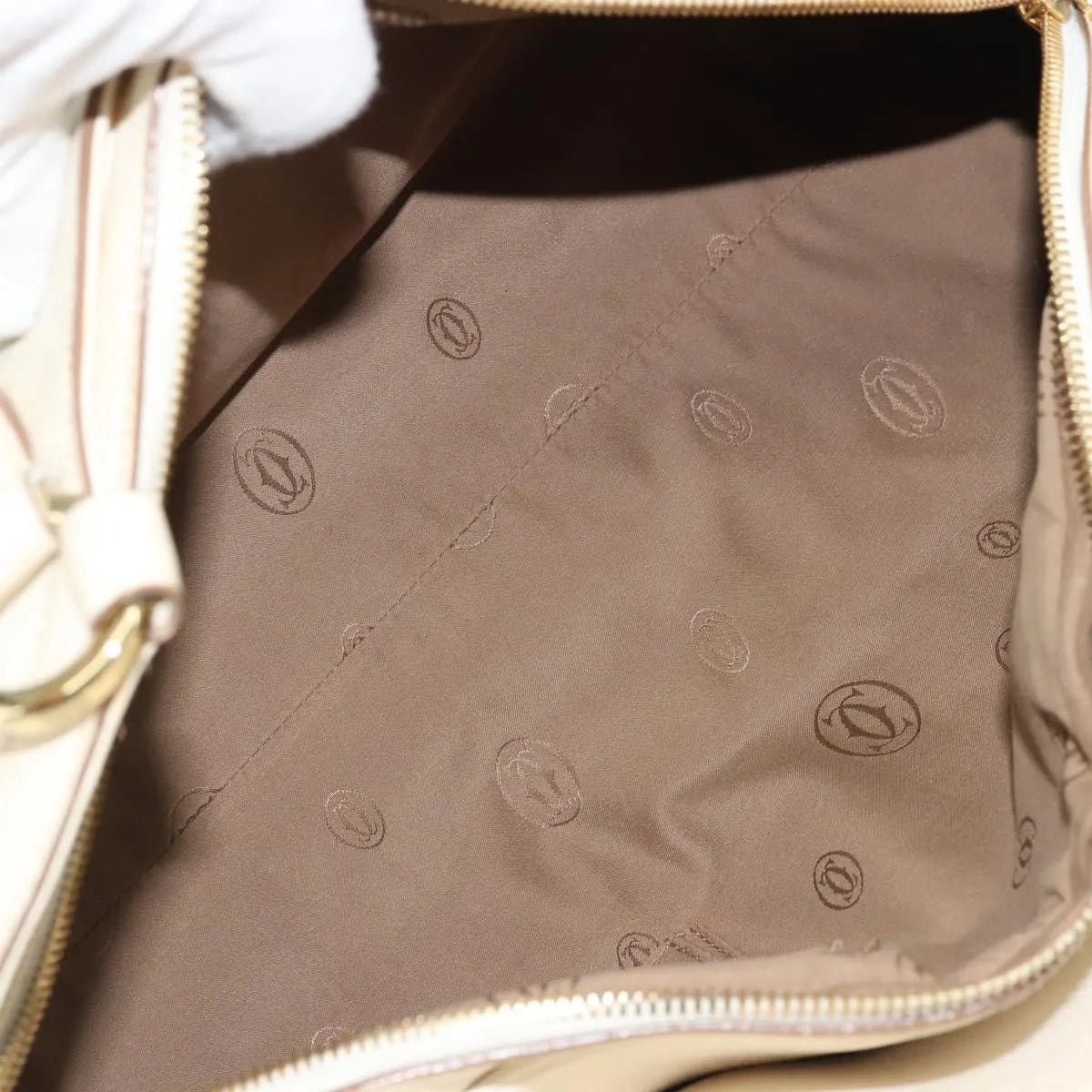 Cartier Marcello Leather White Leather Shoulder Bag Bag (Pre-Owned)