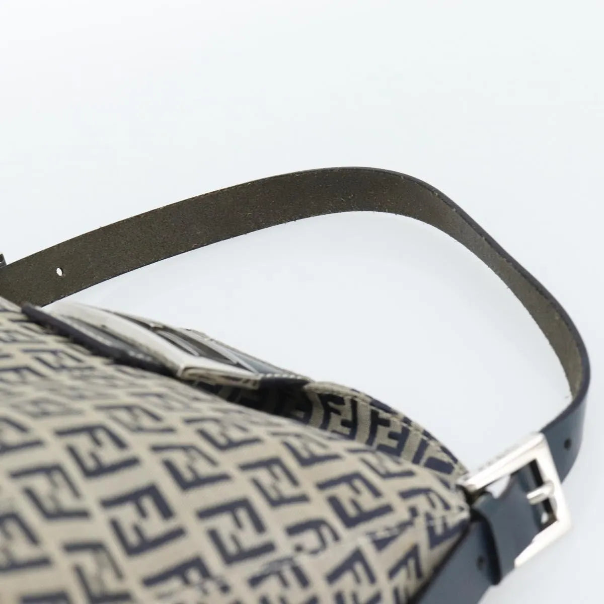 Fendi Zucchino Canvas Mamma Baguette Canvas Navy Canvas Shoulder Bag Bag (Pre-Owned)