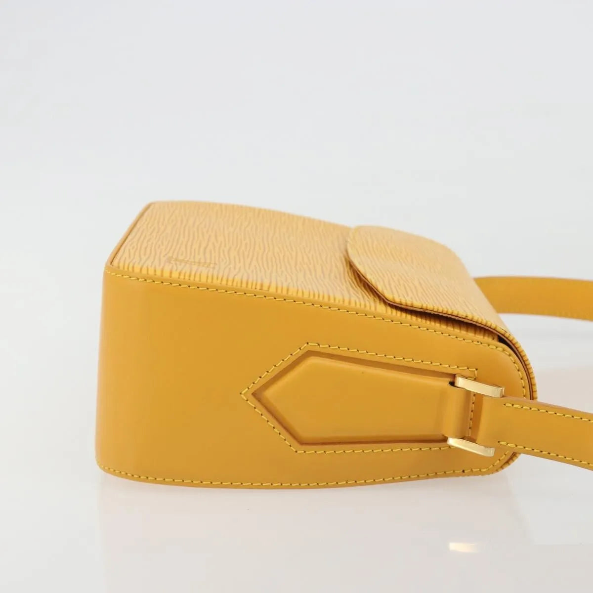 Louis Vuitton Buci Epi Leather Yellow Leather Shoulder Bag Bag (Pre-Owned)