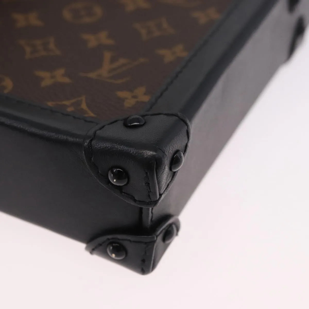 Louis Vuitton Vertical Trunk Pochette Monogram Canvas Brown Canvas Clutche & Pouche Bag (Pre-Owned)