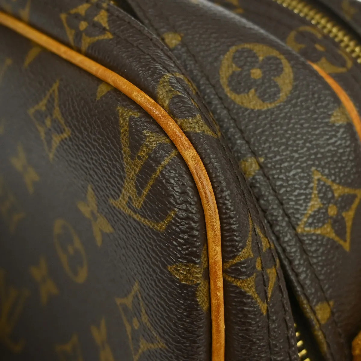 Louis Vuitton Reporter Monogram Brown Canvas Shoulder Bag Bag (Pre-Owned)