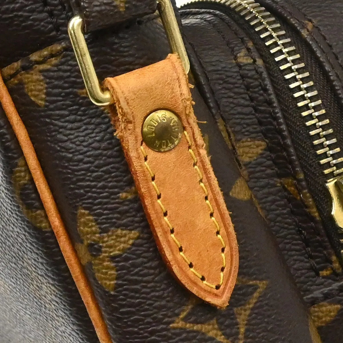 Louis Vuitton Amazone Monogram Canvas Brown Canvas Shoulder Bag Bag (Pre-Owned)