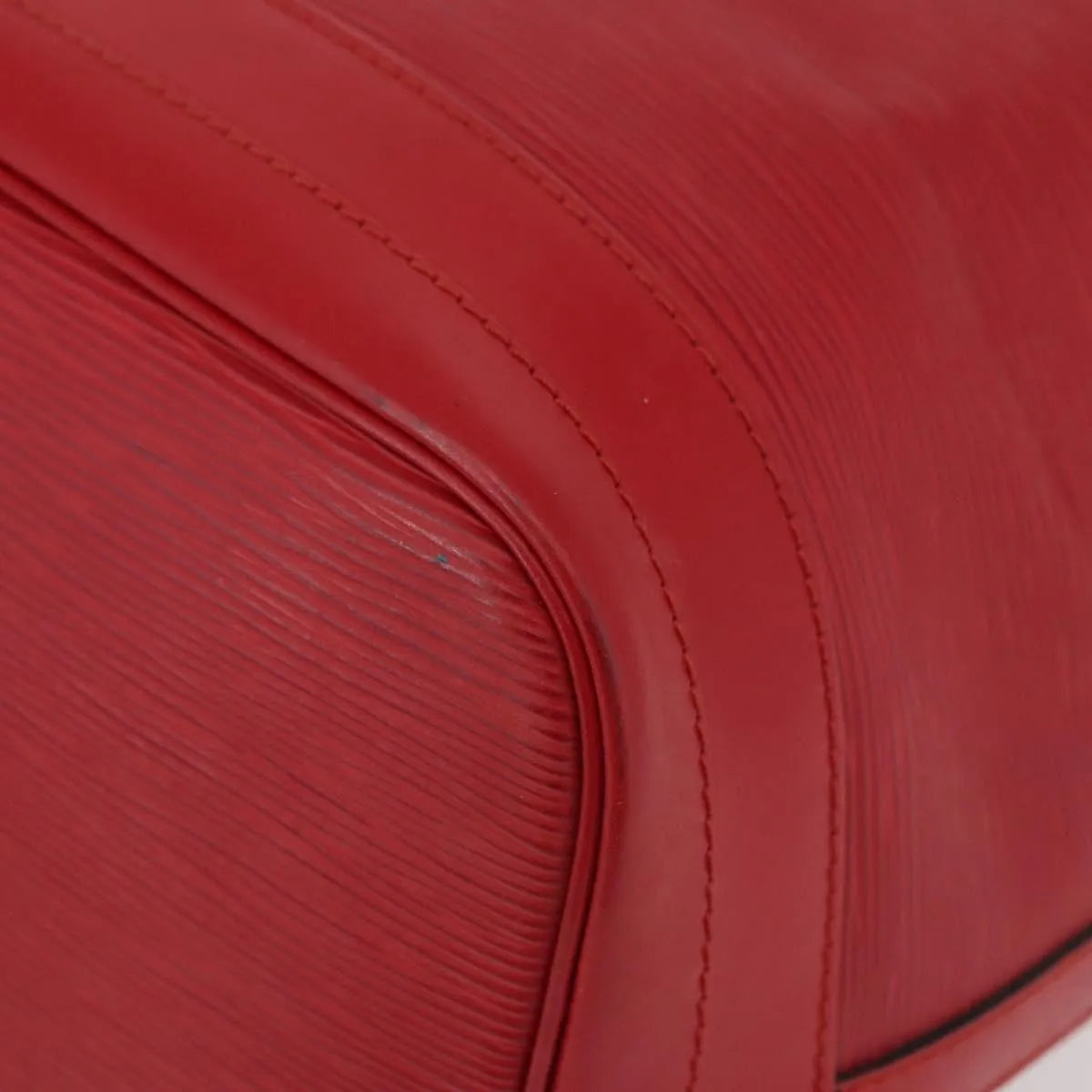 Louis Vuitton Noe Leather Red Leather Shoulder Bag Bag (Pre-Owned)