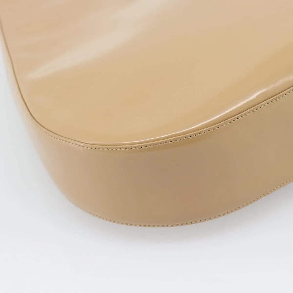 Salvatore Ferragamo Gancini Patent Leather Beige Patent_Leather Shoulder Bag Bag (Pre-Owned)