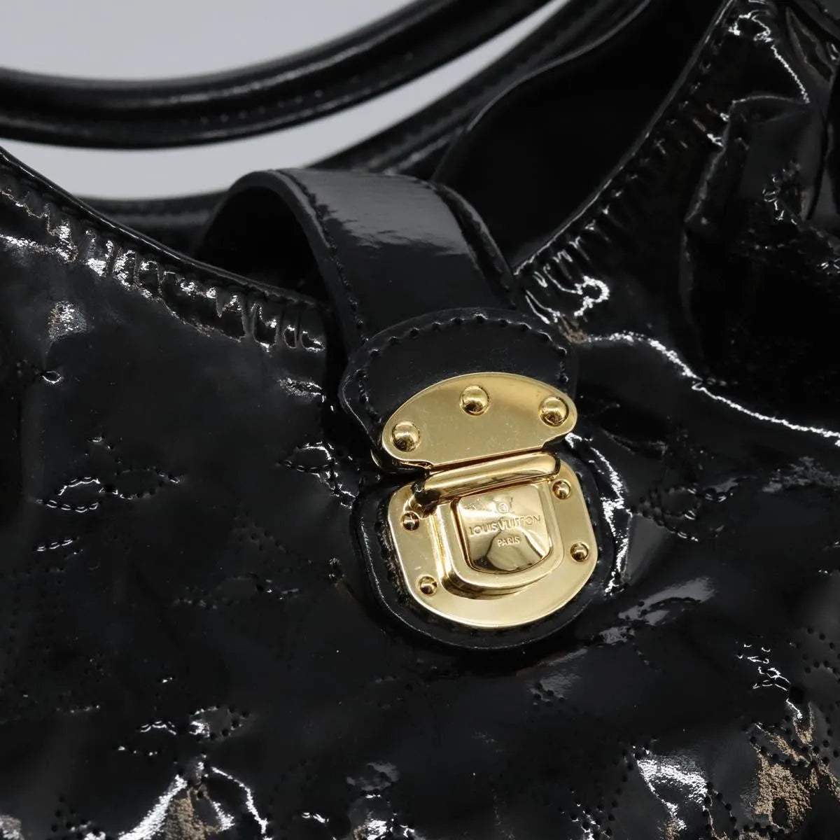 Louis Vuitton L Hobo Surya Leather Black Patent_Leather Handbag (Pre-Owned)
