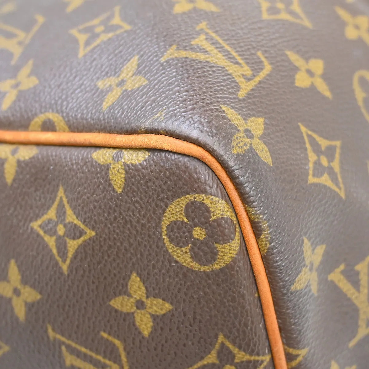 Louis Vuitton Keepall Bag Monogram Canvas Brown Canvas Travel Bag Bag (Pre-Owned)