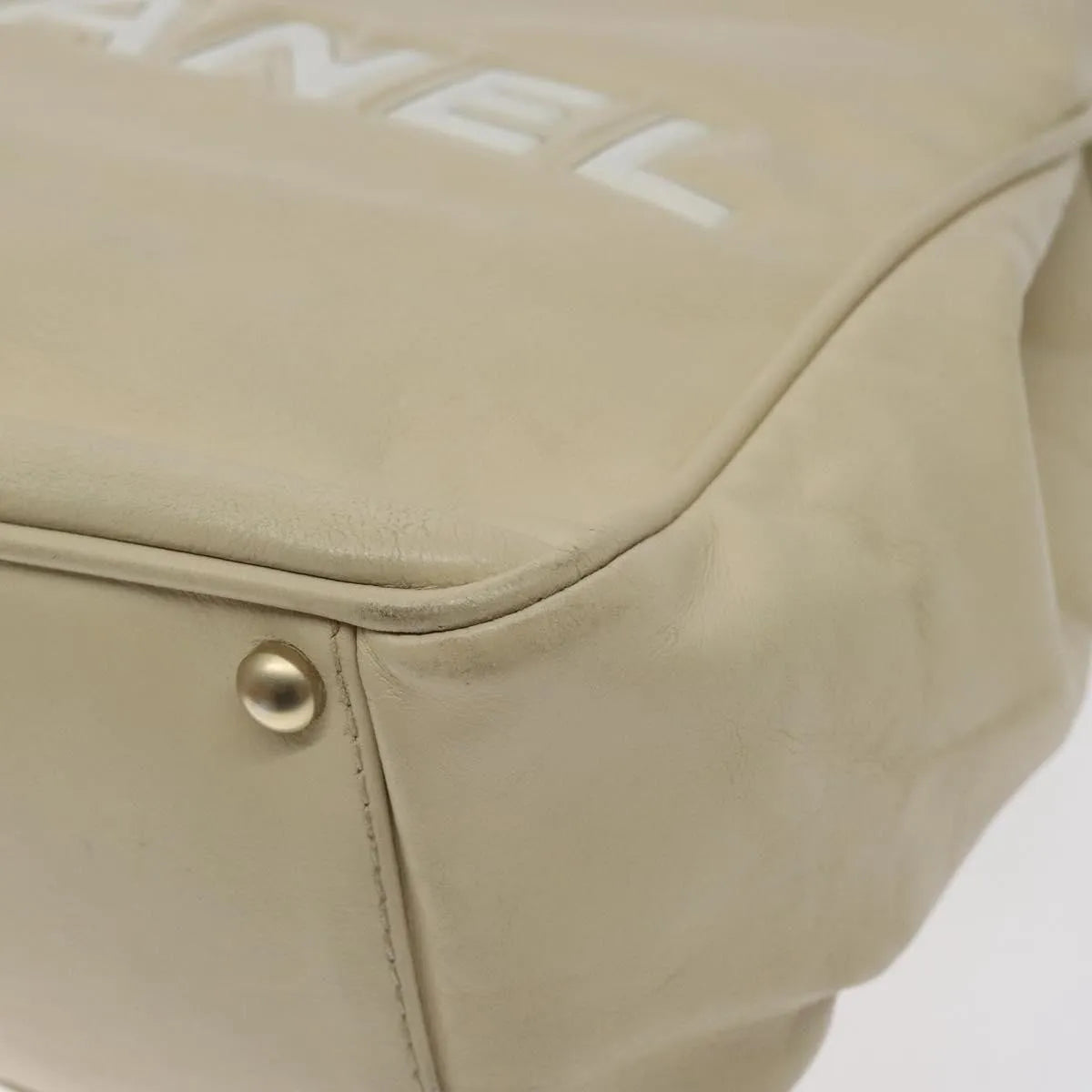 Chanel Camellia Tote Leather Beige Leather Tote Bag Bag (Pre-Owned)
