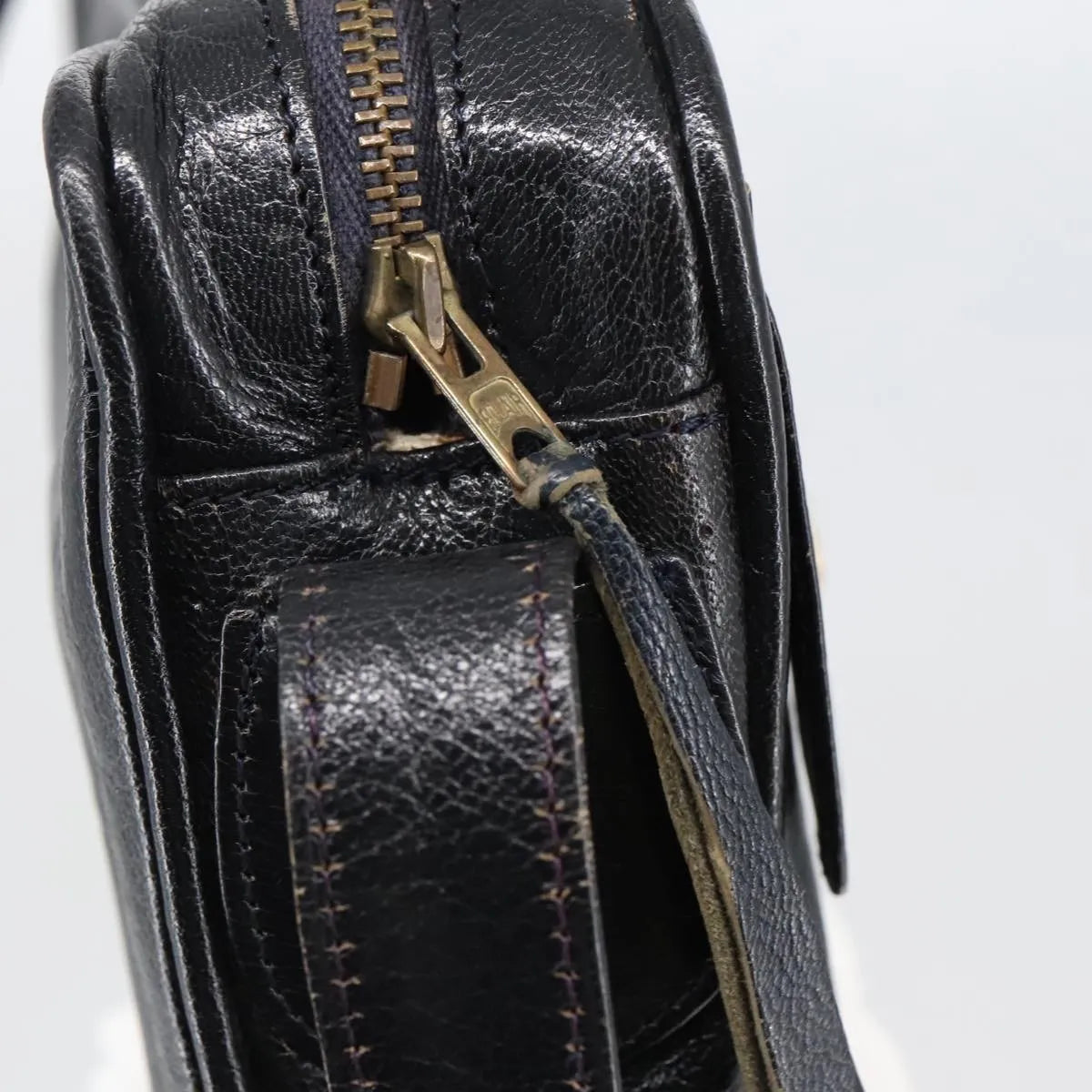 Celine Vintage Leather Black Leather Shoulder Bag Bag (Pre-Owned)