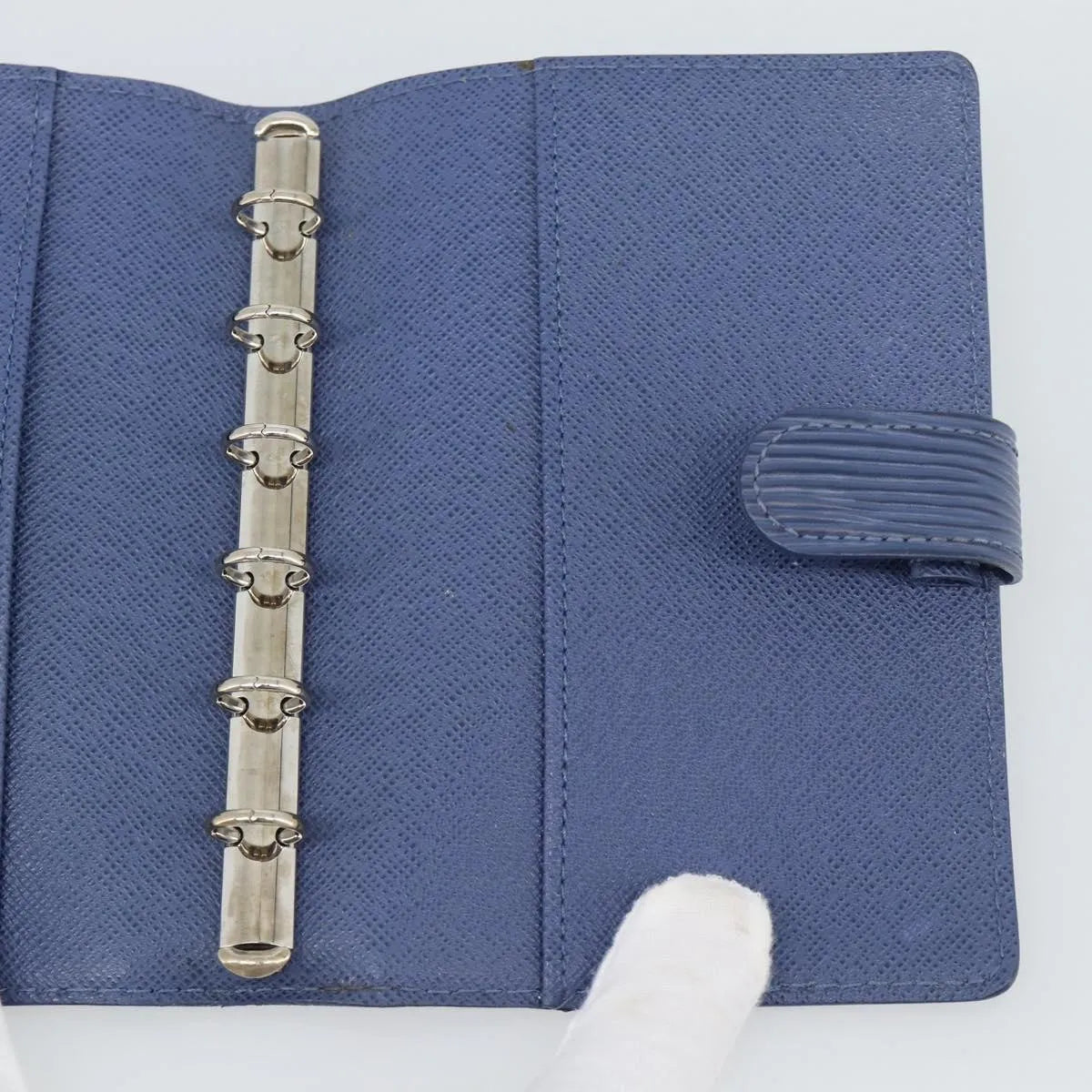 Louis Vuitton Agenda Cover Epi Blue Leather Clutche & Pouche Bag (Pre-Owned)