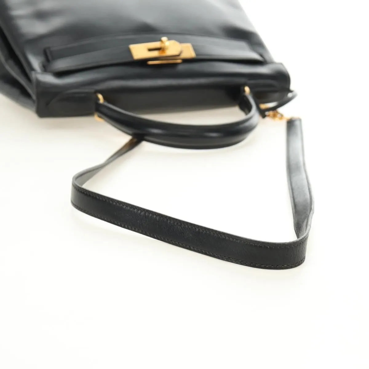 Hermes Kelly Black Box Calf With Gold Hardware Black Calfskin Handbag (Pre-Owned)