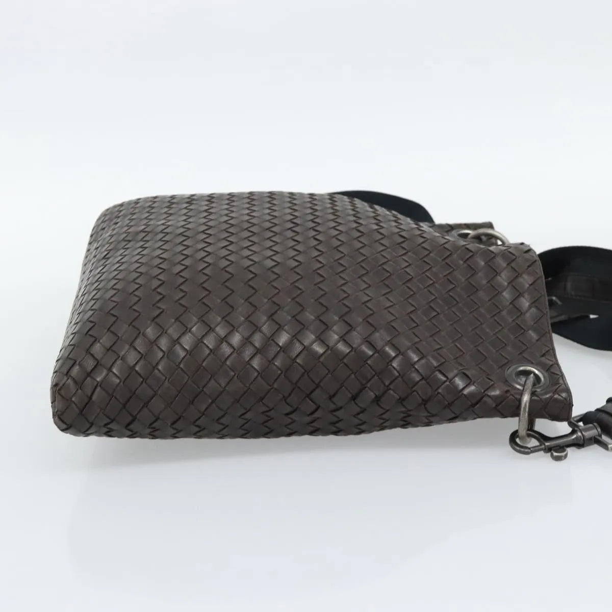 Bottega Veneta Flat Messenger Intrecciato Nappa Brown Leather Crossbody Bag Bag (Pre-Owned)