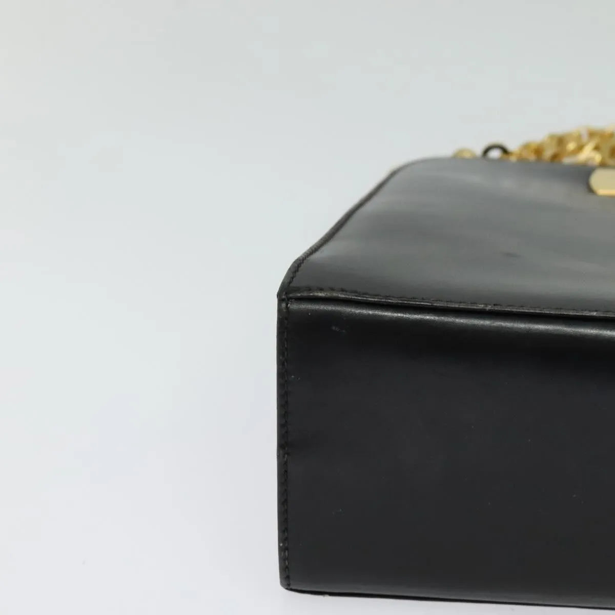 Salvatore Ferragamo Vintage Gancini Chain Leather Black Leather Shoulder Bag Bag (Pre-Owned)