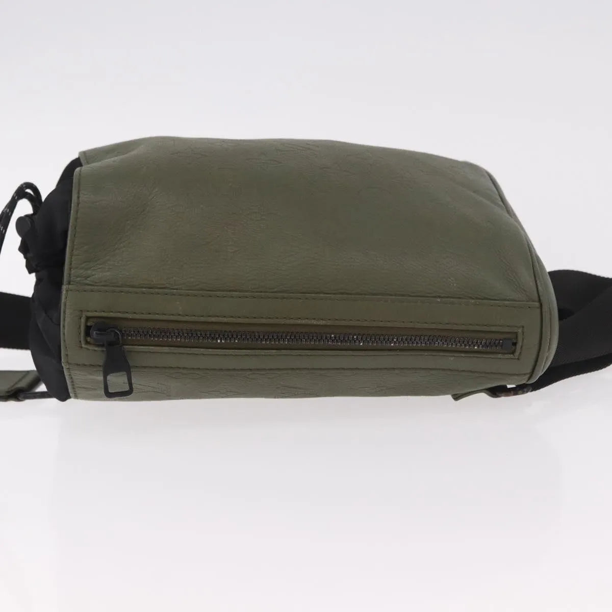 Louis Vuitton Chalk Sling Monogram Shadow Leather Green Canvas Shoulder Bag Bag (Pre-Owned)