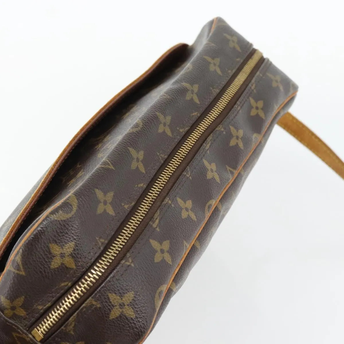 Louis Vuitton Trocadero Monogram Canvas Multicolour Canvas Shoulder Bag Bag (Pre-Owned)