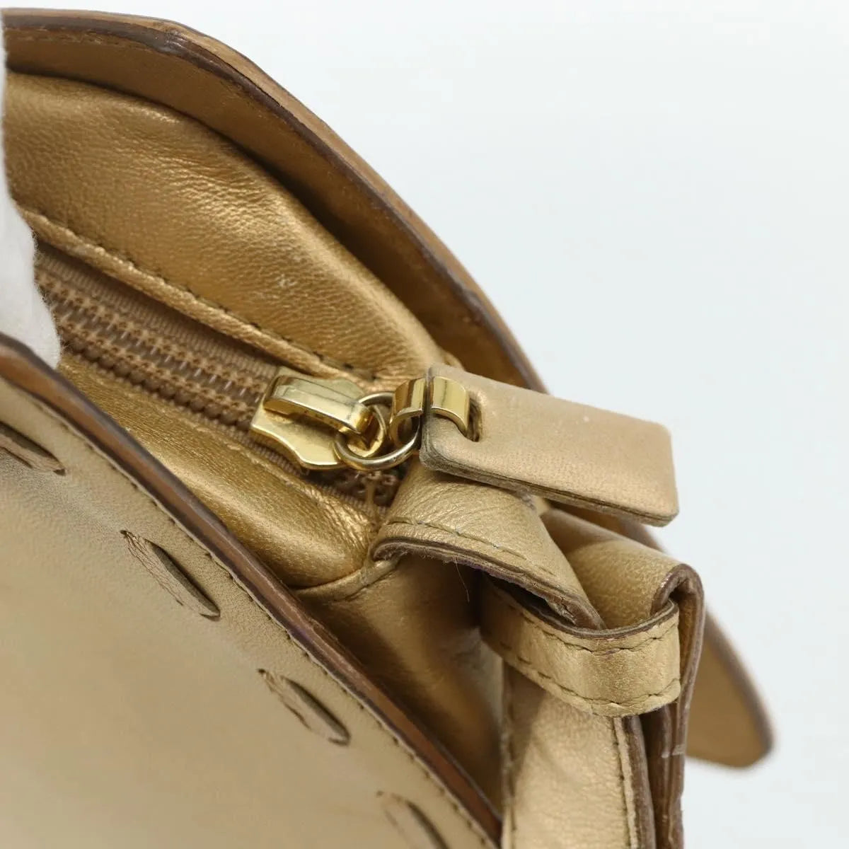 Bottega Veneta Vintage Leather Gold Leather Shoulder Bag Bag (Pre-Owned)