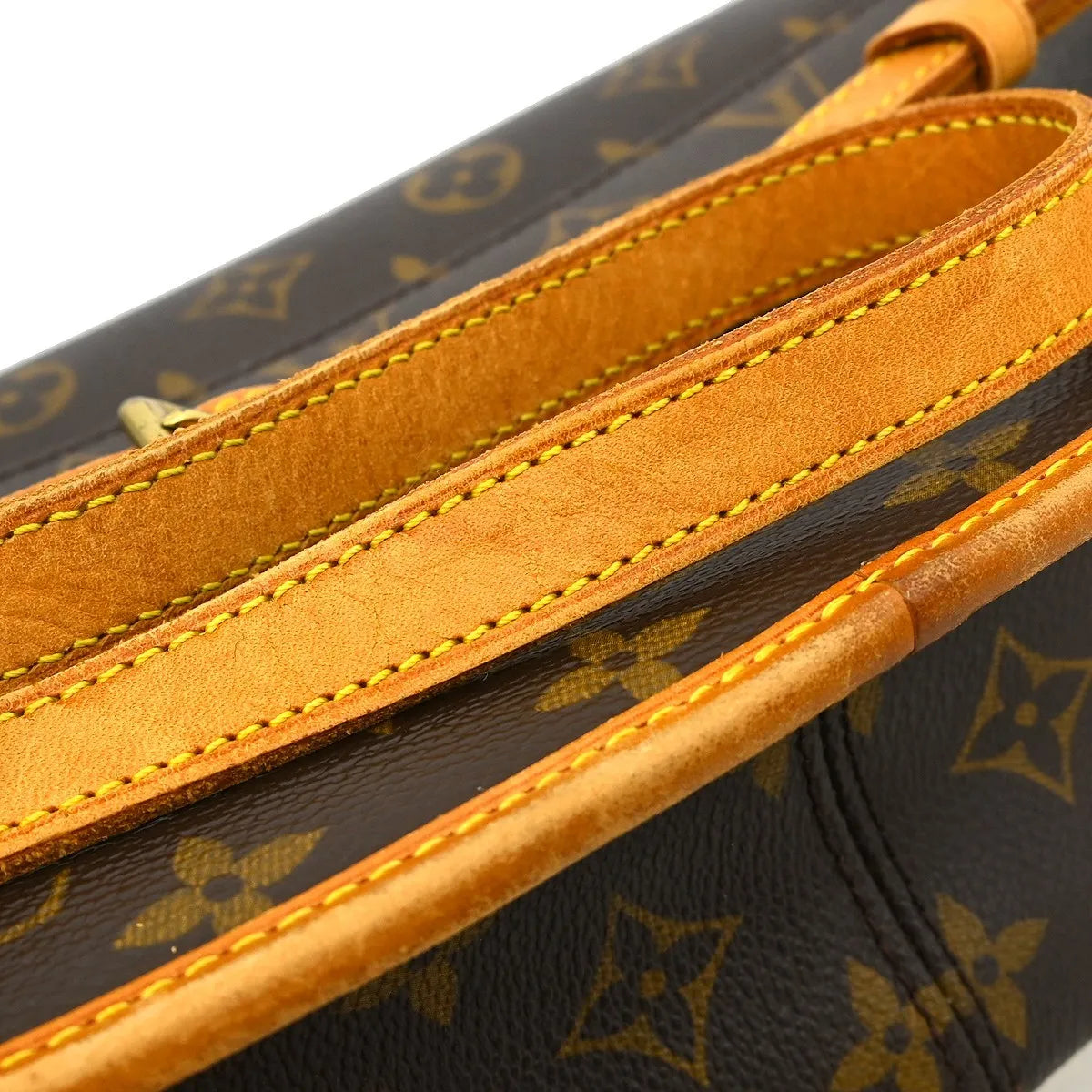 Louis Vuitton Sologne Monogram Canvas Brown Canvas Shoulder Bag Bag (Pre-Owned)