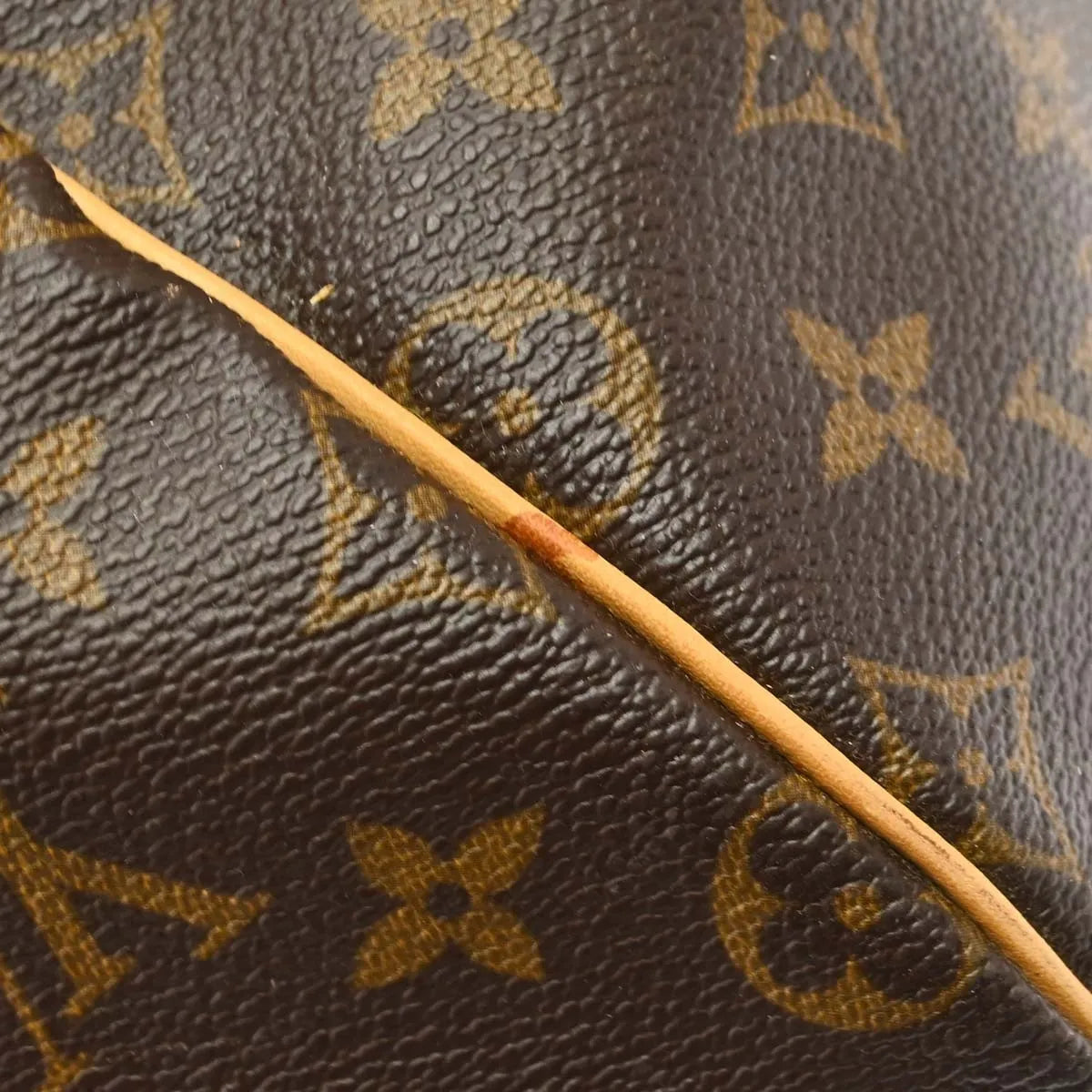 Louis Vuitton Keepall Bandouliere Bag Monogram Canvas Brown Canvas Travel Bag Bag (Pre-Owned)