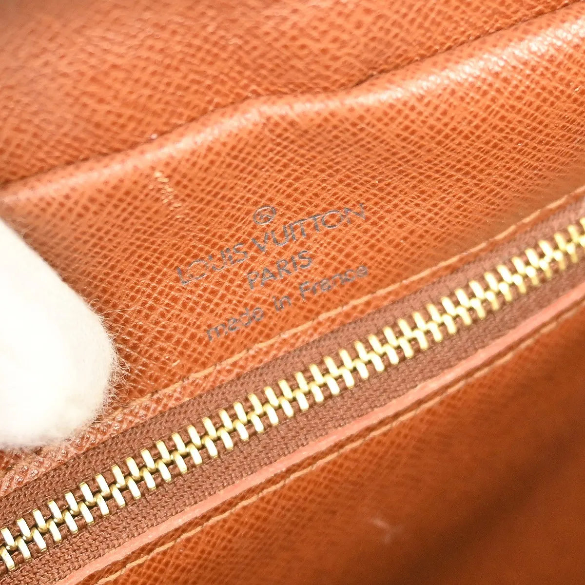 Louis Vuitton Nil Messenger Monogram Canvas Brown Canvas Shoulder Bag Bag (Pre-Owned)