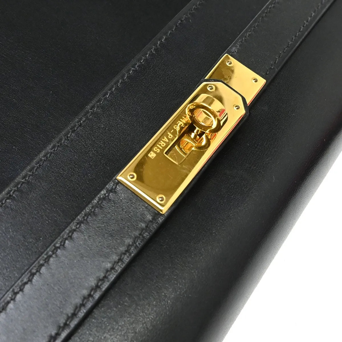 Hermes Kelly Black Box Calf With Gold Hardware Black Calfskin Handbag (Pre-Owned)