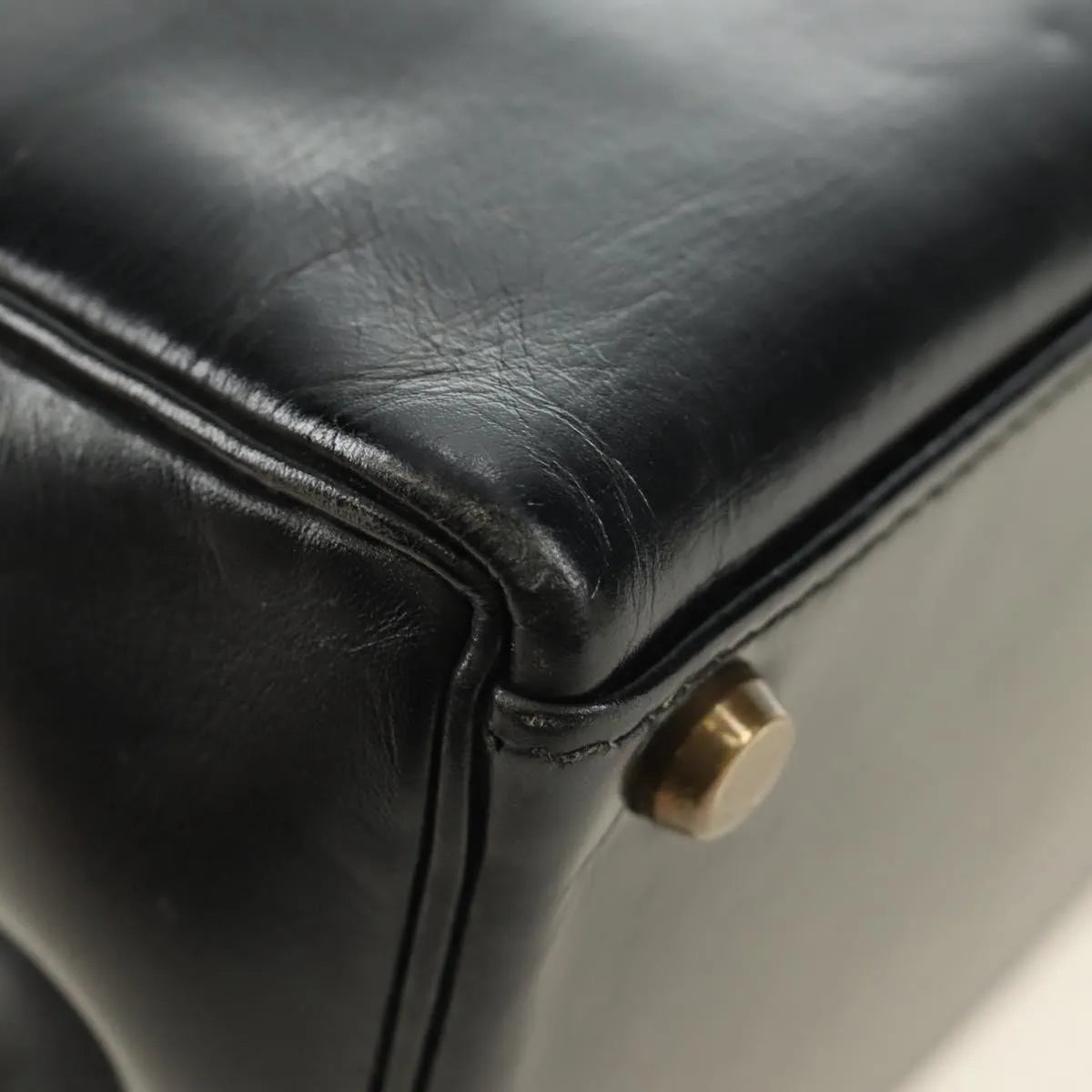 Hermes Kelly Black Box Calf With Gold Hardware Black Calfskin Handbag (Pre-Owned)
