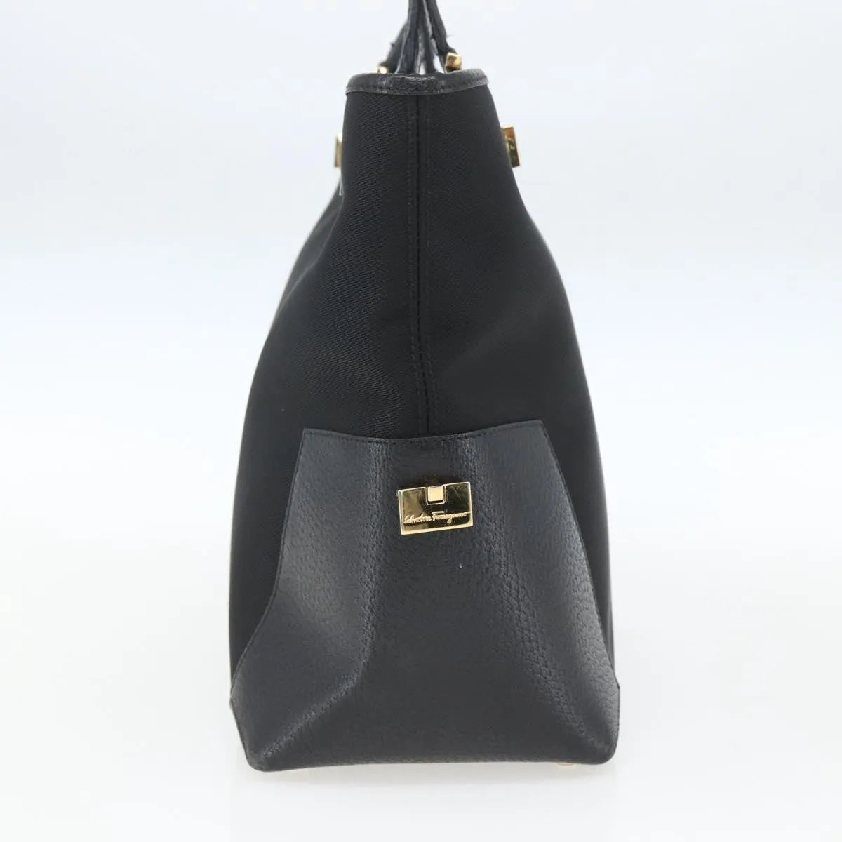 Salvatore Ferragamo Vintage Nylon Black Nylon Tote Bag Bag (Pre-Owned)