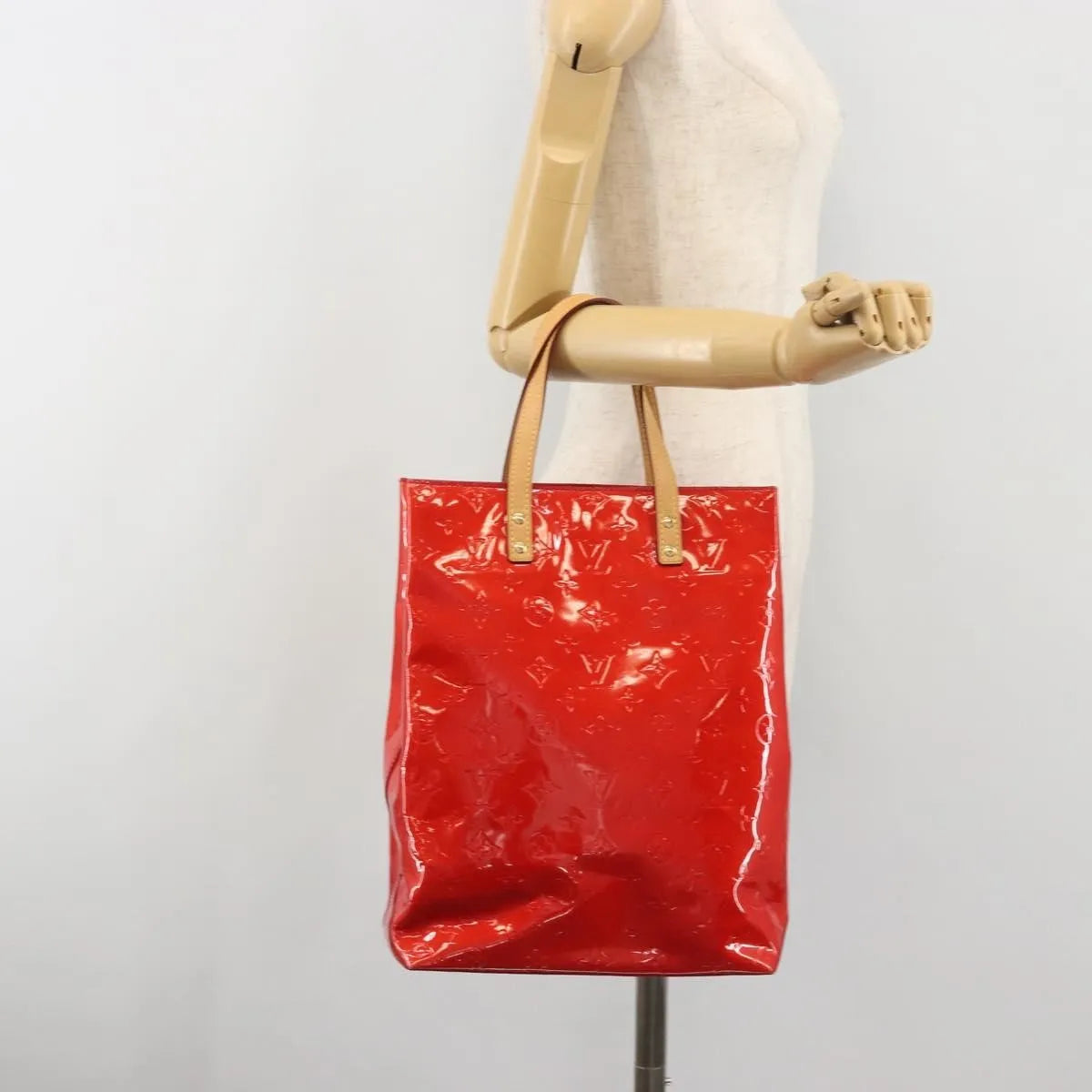Louis Vuitton Reade Monogram Vernis Red Patent_Leather Handbag (Pre-Owned)