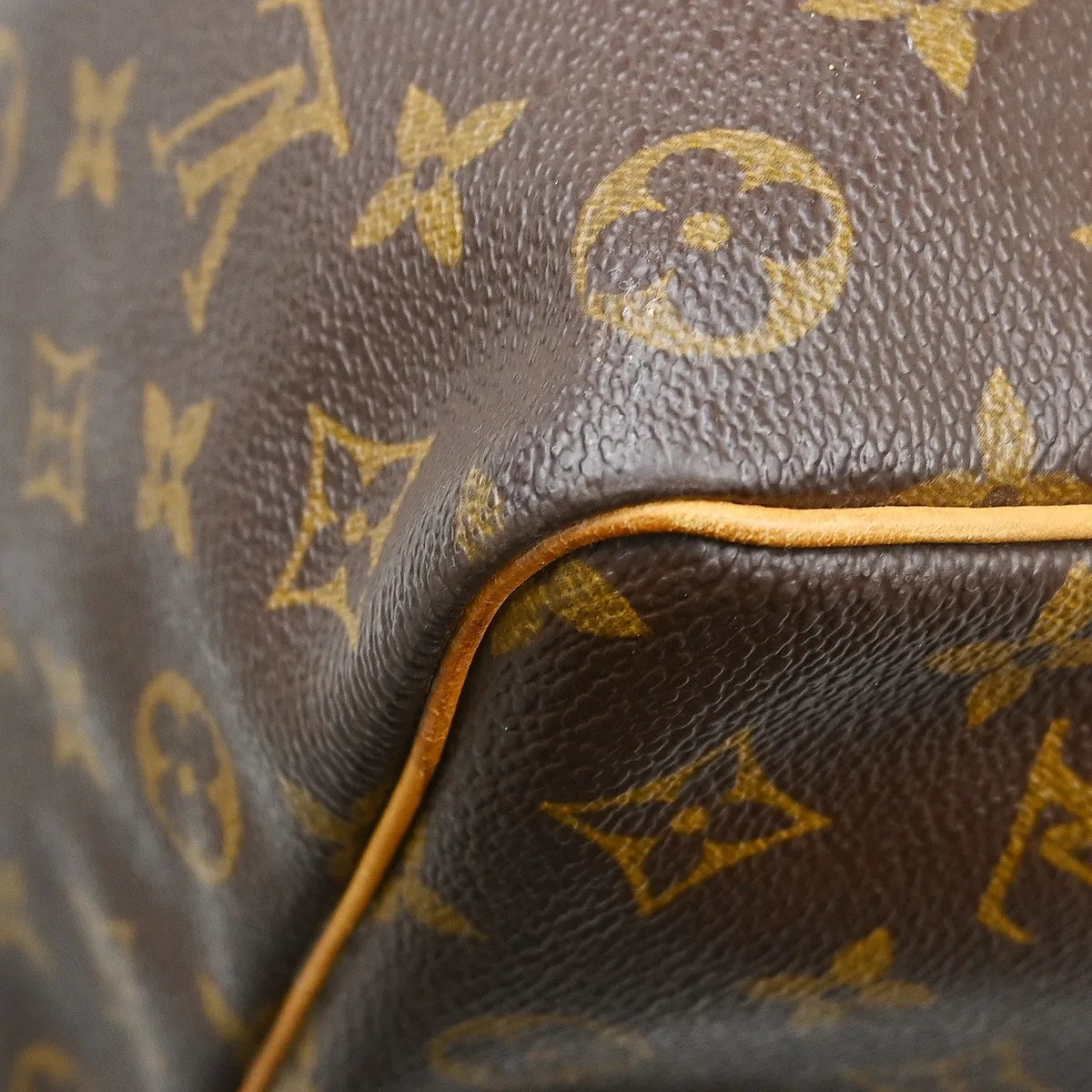 Louis Vuitton Keepall Monogram Canvas Brown Canvas Travel Bag Bag (Pre-Owned)