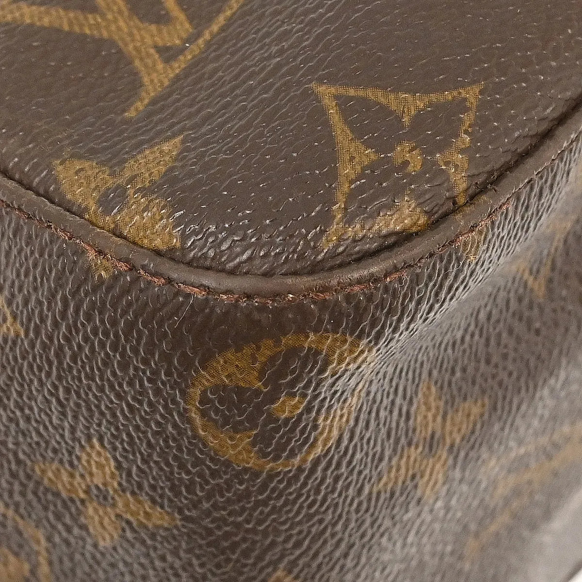 Louis Vuitton Monogram Looping Handbag Monogram Canvas Brown Canvas Shoulder Bag Bag (Pre-Owned)