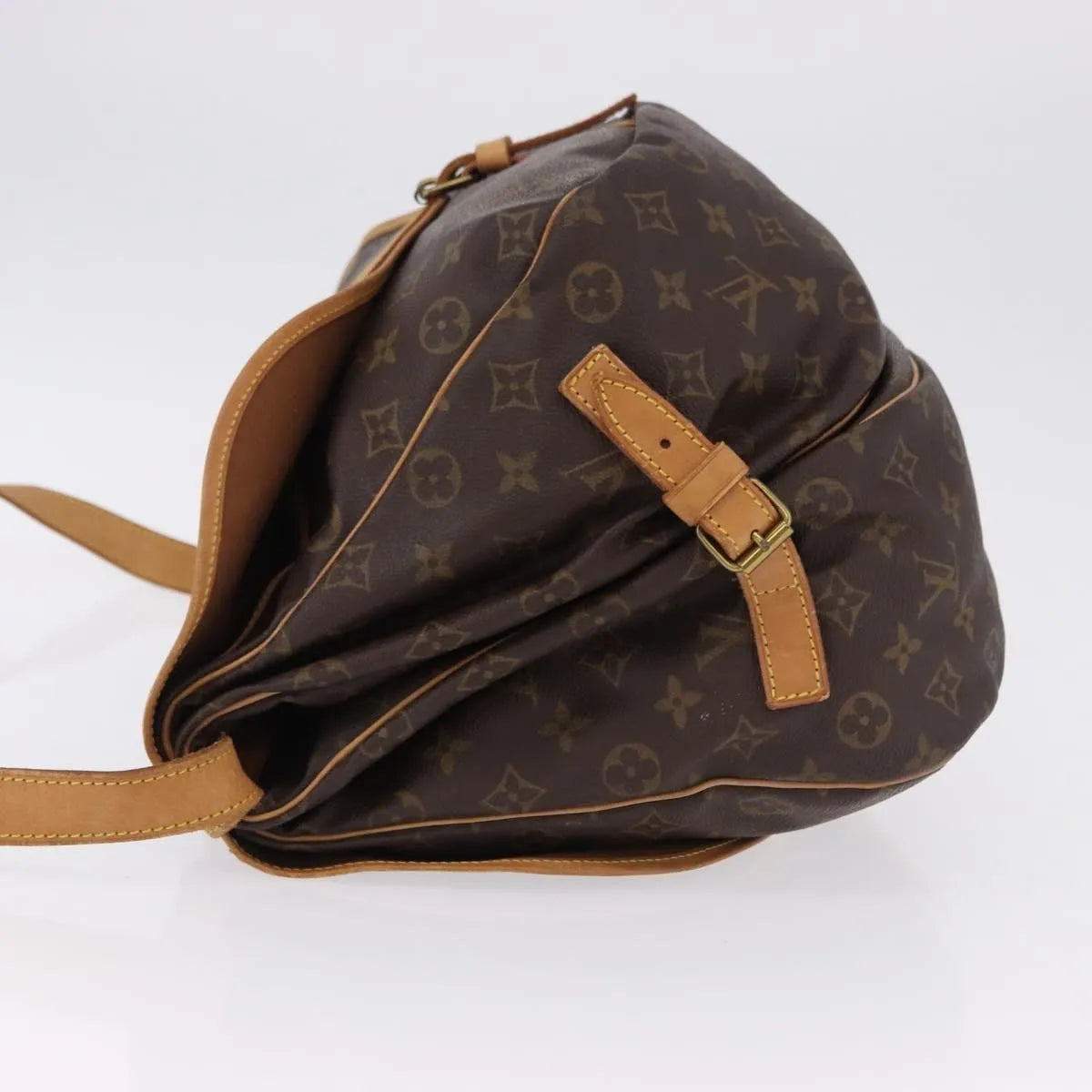 Louis Vuitton Saumur Monogram Brown Canvas Shoulder Bag Bag (Pre-Owned)