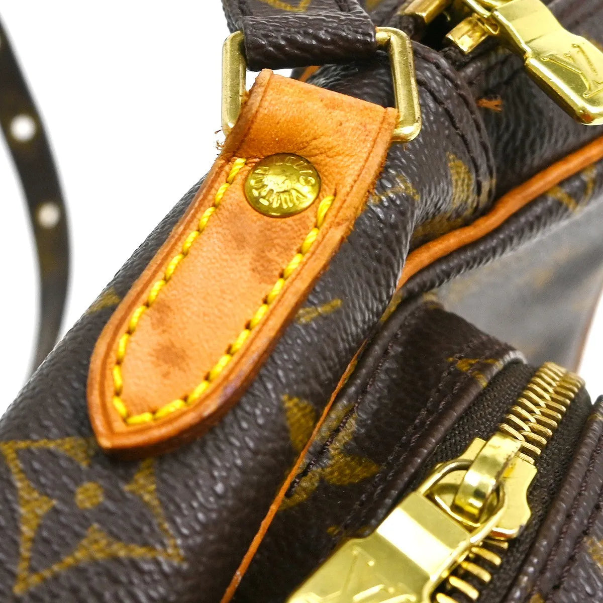 Louis Vuitton Amazone Monogram Canvas Brown Canvas Shoulder Bag Bag (Pre-Owned)