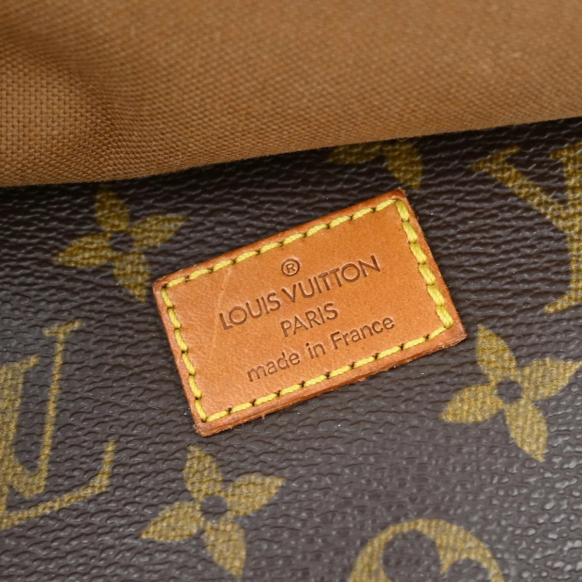 Louis Vuitton Saumur Monogram Canvas Brown Canvas Shoulder Bag Bag (Pre-Owned)