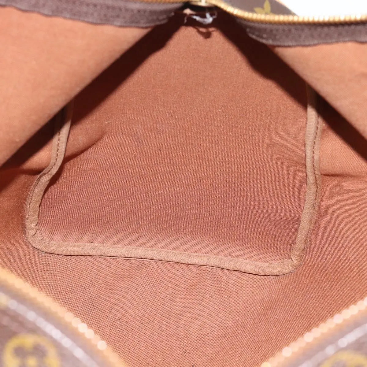 Louis Vuitton Keepall Monogram Brown Canvas Travel Bag Bag (Pre-Owned)