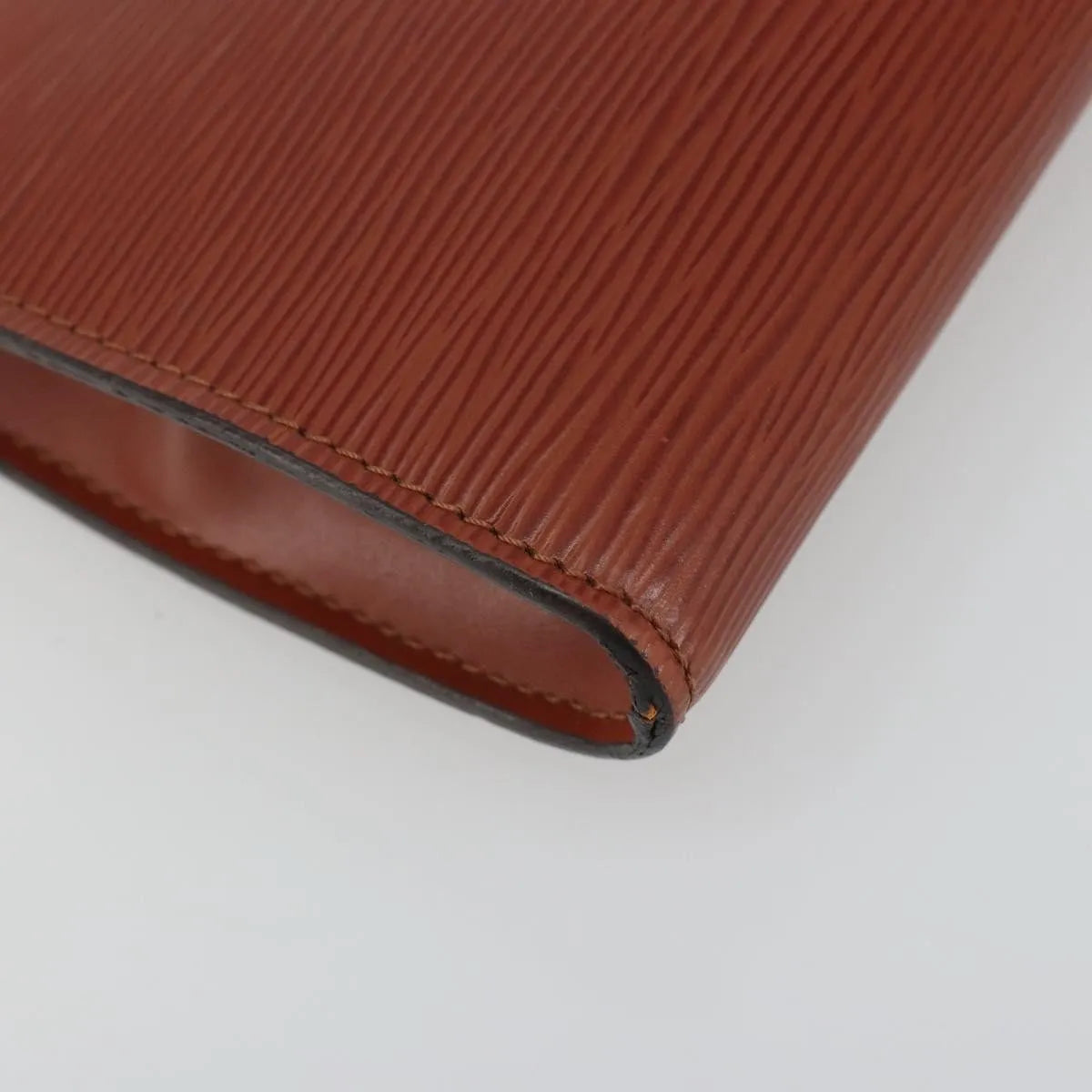 Louis Vuitton Pochette Accessoires Epi Brown Leather Clutche & Pouche Bag (Pre-Owned)