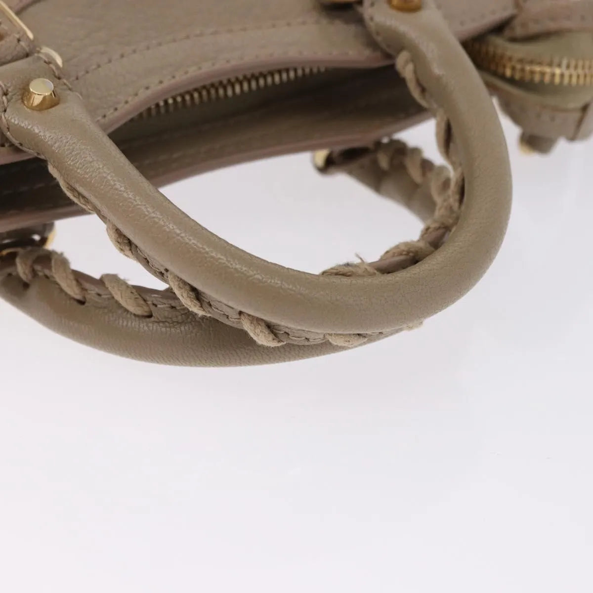 Balenciaga City Classic Studs Leather Beige Leather Handbag (Pre-Owned)
