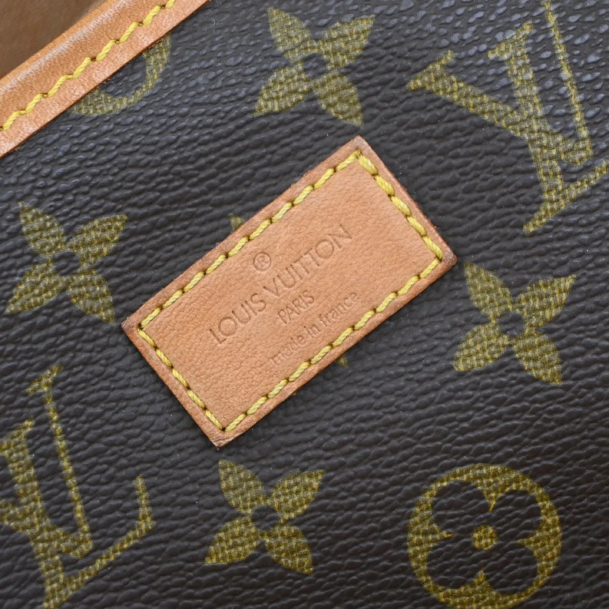 Louis Vuitton Saumur Monogram Canvas Brown Canvas Shoulder Bag Bag (Pre-Owned)
