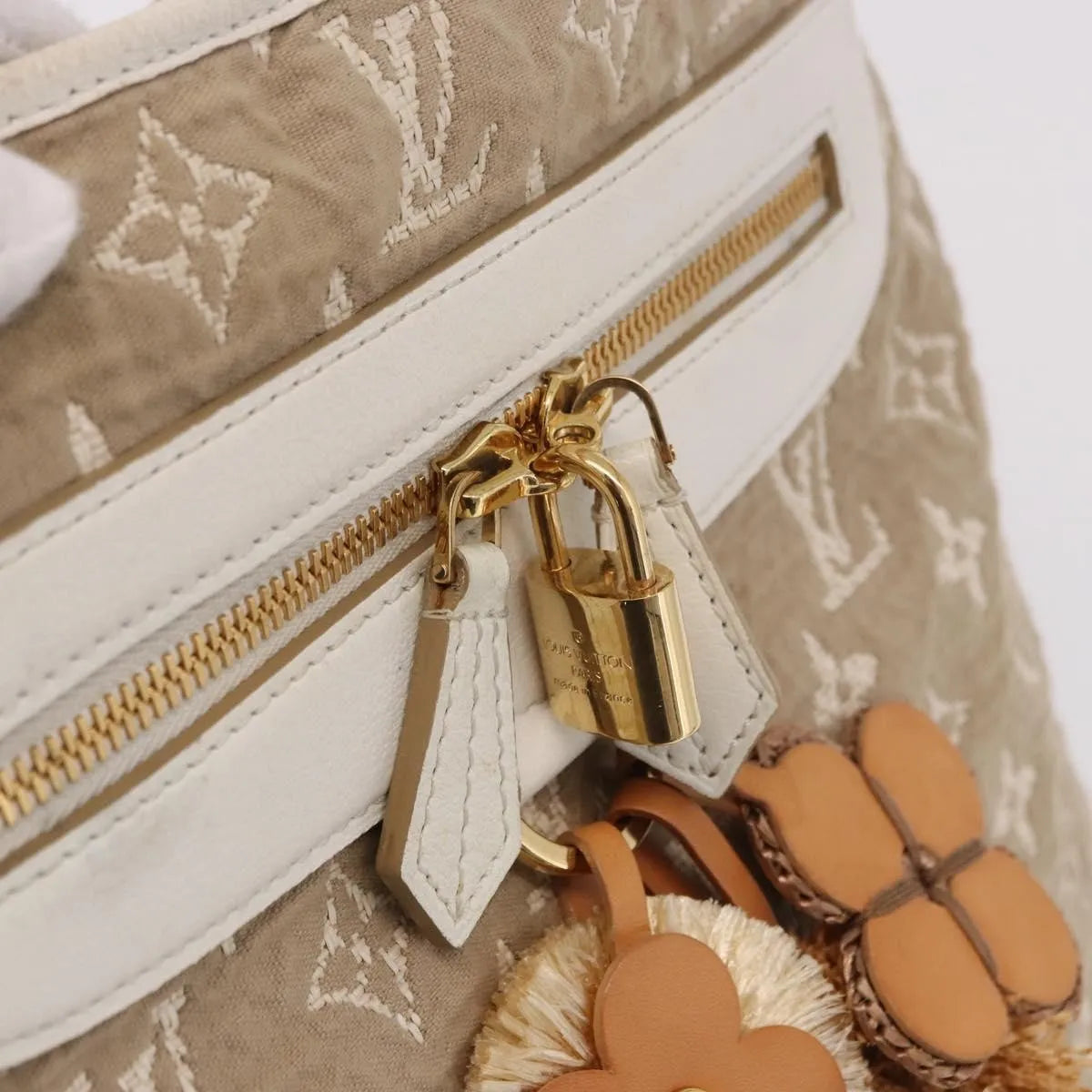 Louis Vuitton Besace Handbag Monogram Sabbia Beige Canvas Shoulder Bag Bag (Pre-Owned)