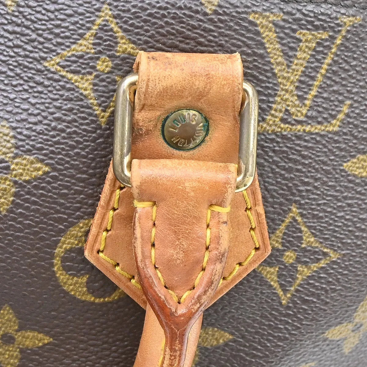 Louis Vuitton Alma Monogram Canvas Brown Canvas Handbag (Pre-Owned)