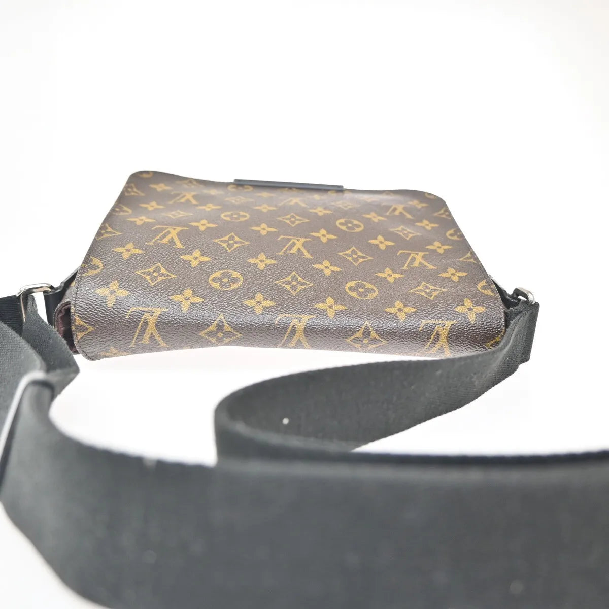 Louis Vuitton District Messenger Bag Macassar Monogram Canvas Brown Canvas Shoulder Bag Bag (Pre-Owned)