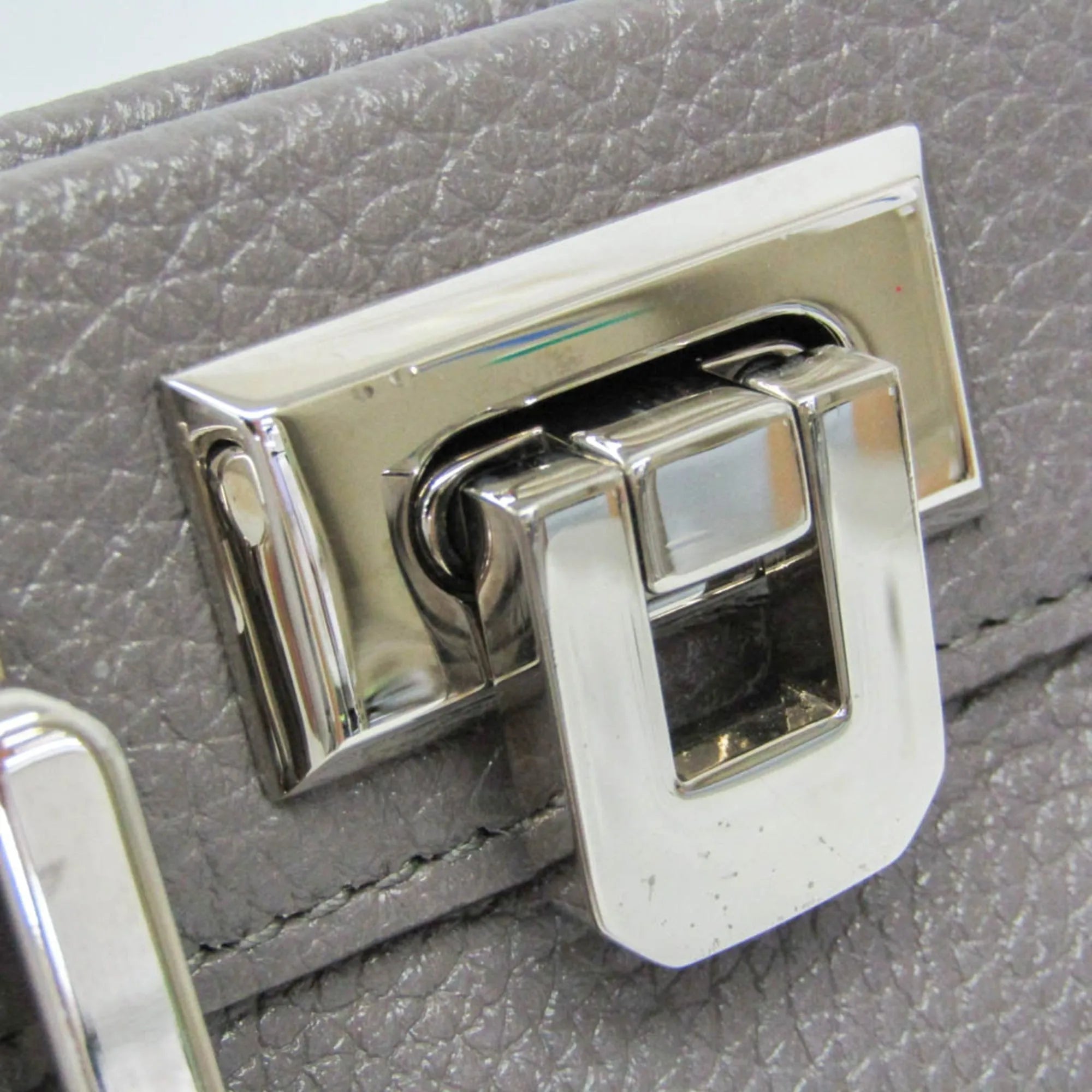 Gucci Zumi Top Handle Leather Gray Leather Handbag (Pre-Owned)