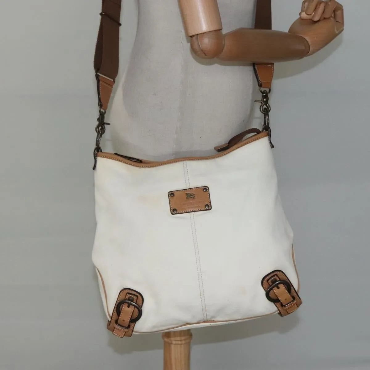 Burberry Blue Label Canvas White Canvas Shoulder Bag Bag (Pre-Owned)