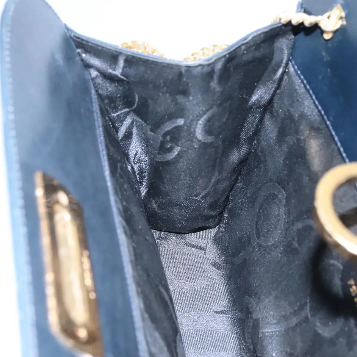 Salvatore Ferragamo Vintage Gancini Chain Leather Navy Leather Shoulder Bag Bag (Pre-Owned)