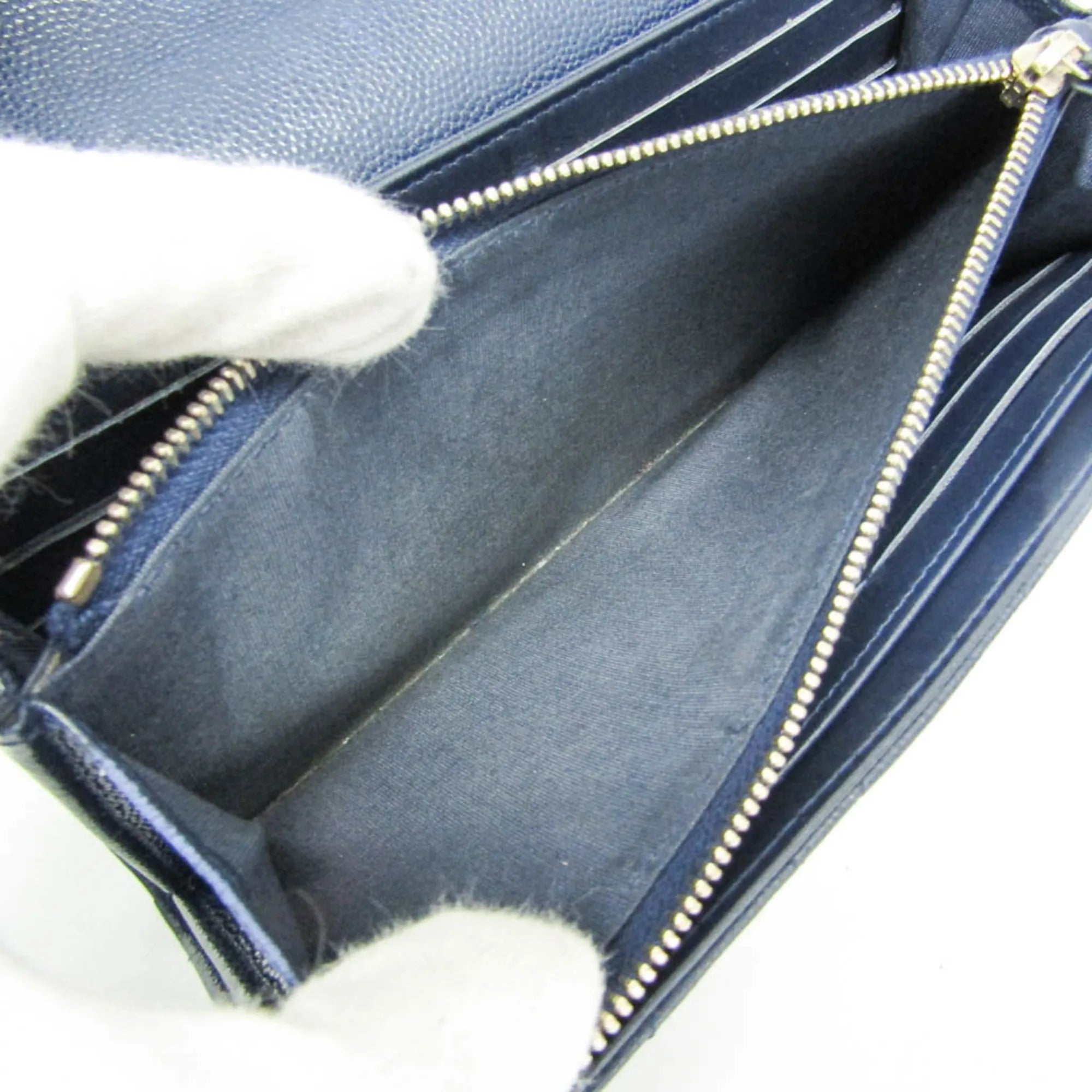 Chanel Matelasse Zippy Cc Navy Calfskin Wallets Accessory (Pre-Owned)