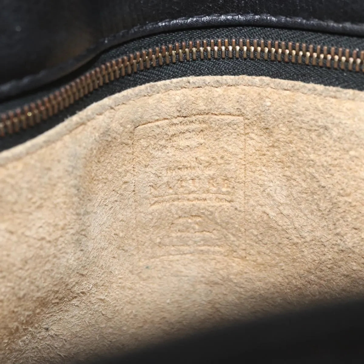 MCM Vintage Vicetos Leather Black Leather Shoulder Bag Bag (Pre-Owned)